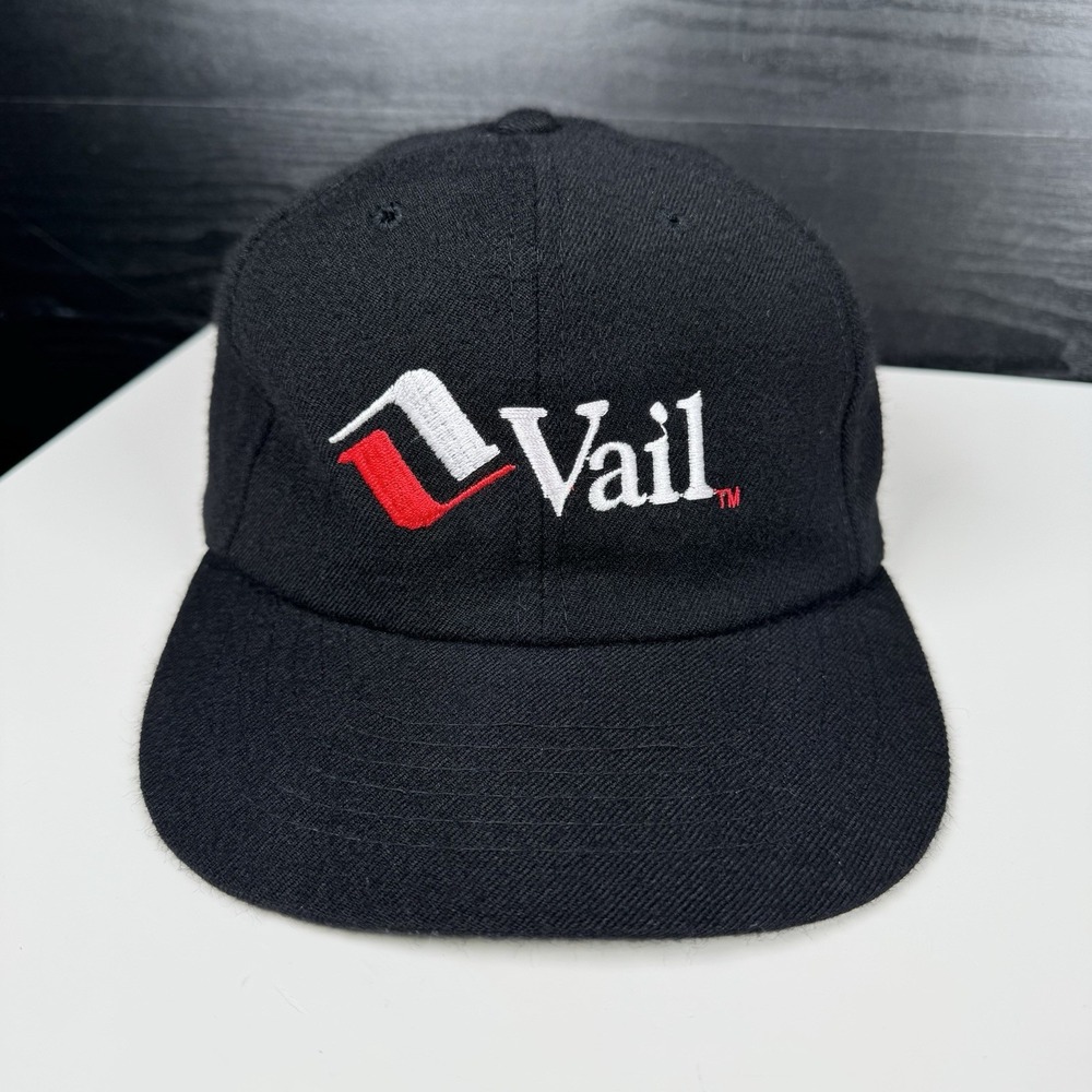 Vintage 90s VAIL Snapback Hat Black Colorado Ski Skiing - 100% Wool